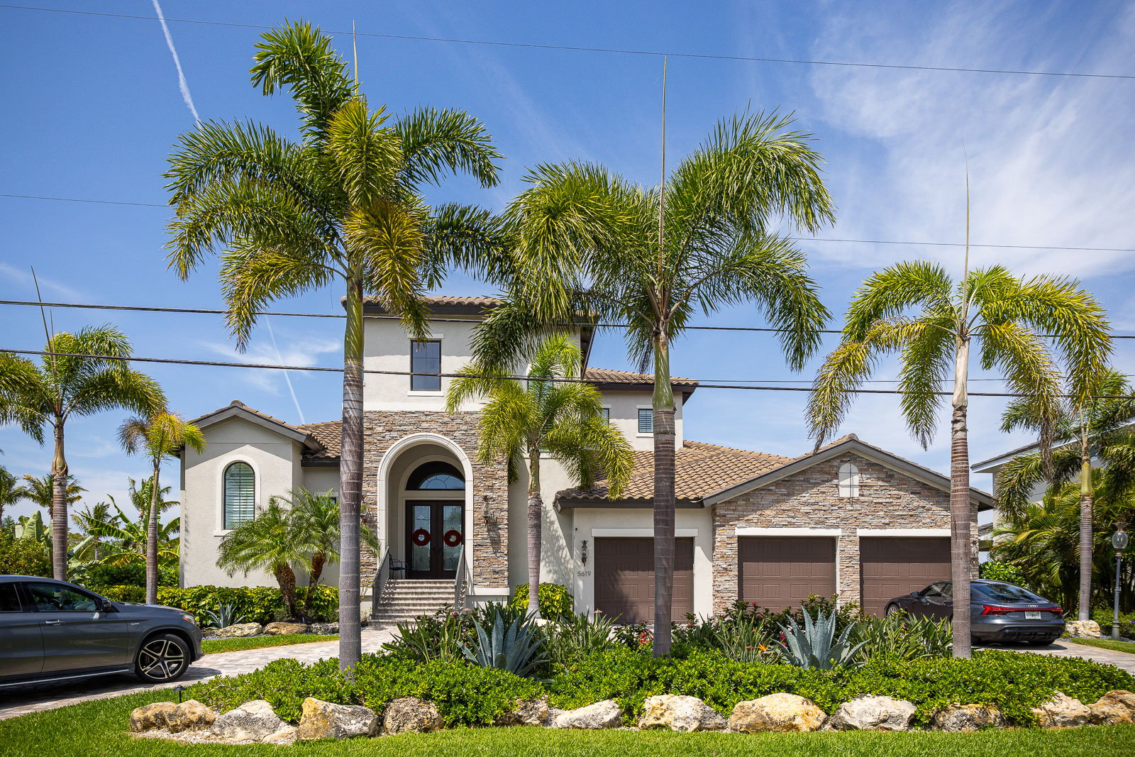 landscape design front of house landscape beds