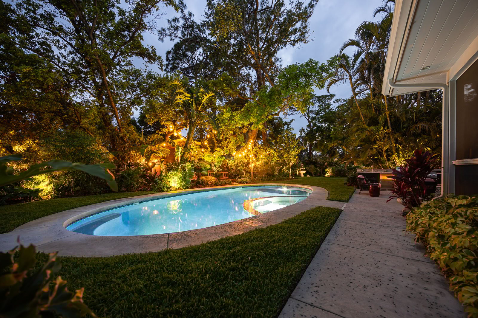 landscape lighting pool string lights 1