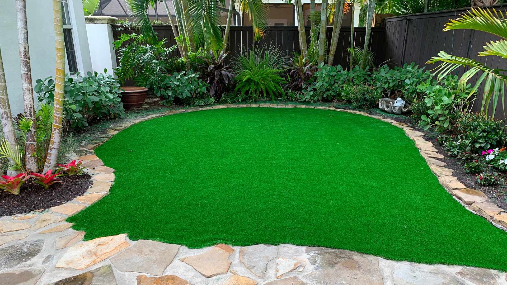 banner-artificial-turf-installed-and-landscape