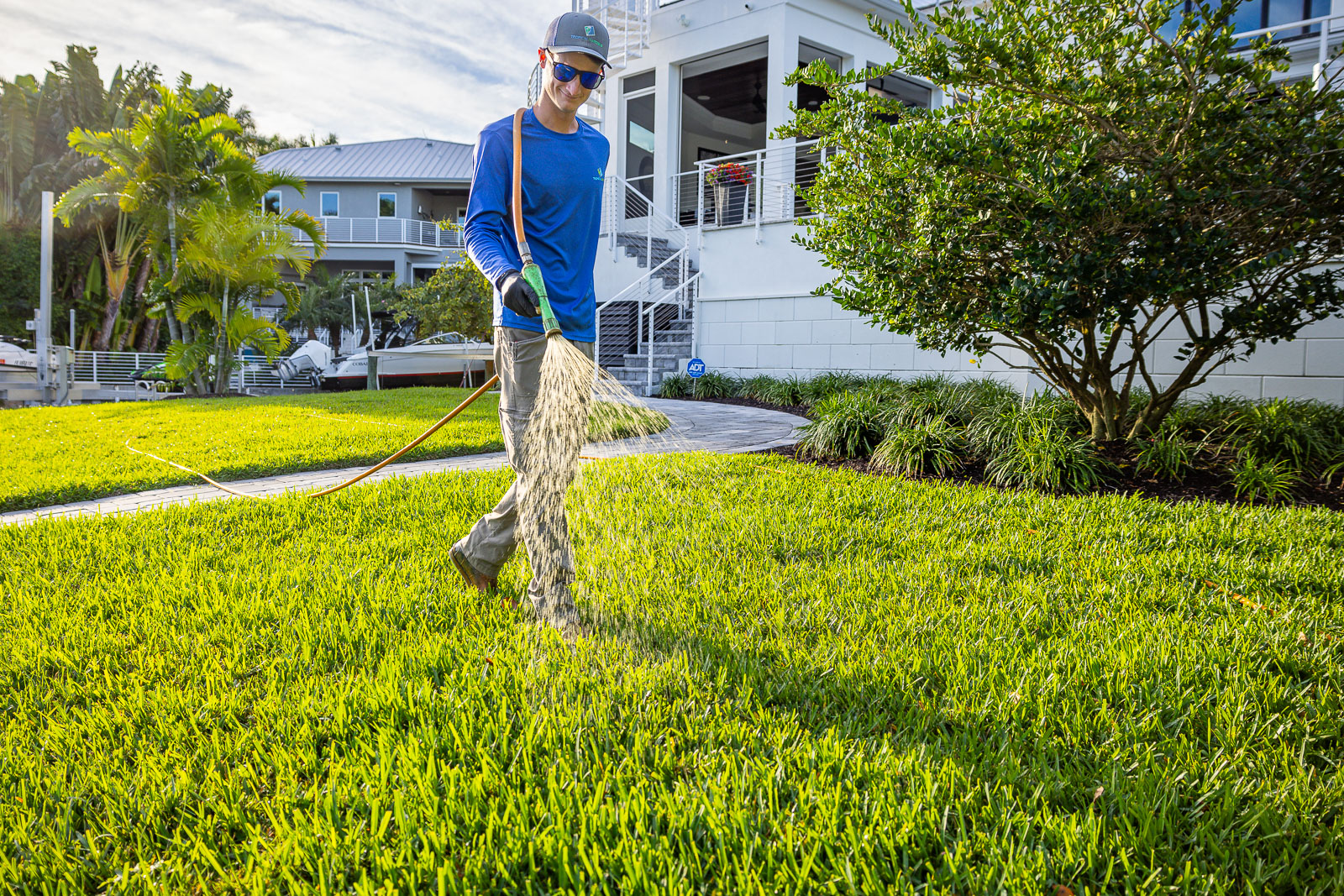 lawn care technician treating lawn10