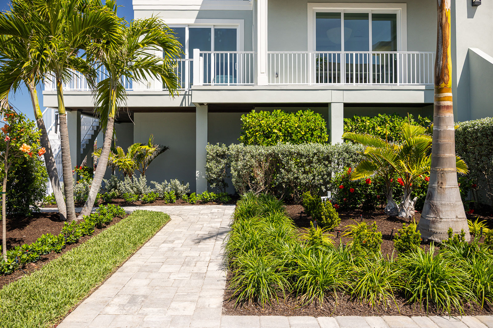 landscape beds along paver walkway 2